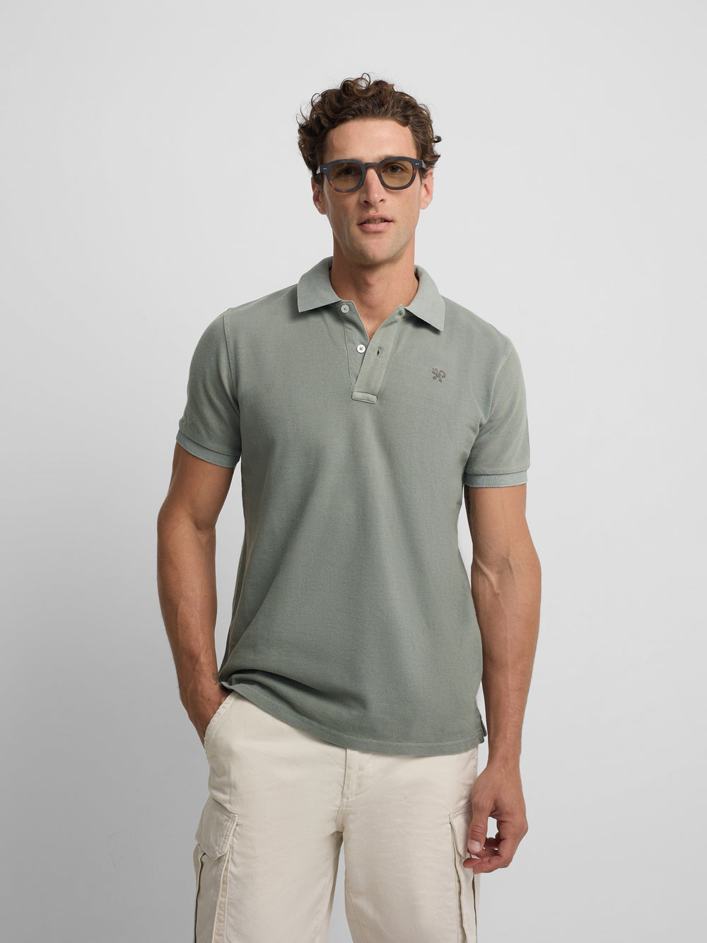 Polo clasico garment dye verde medio