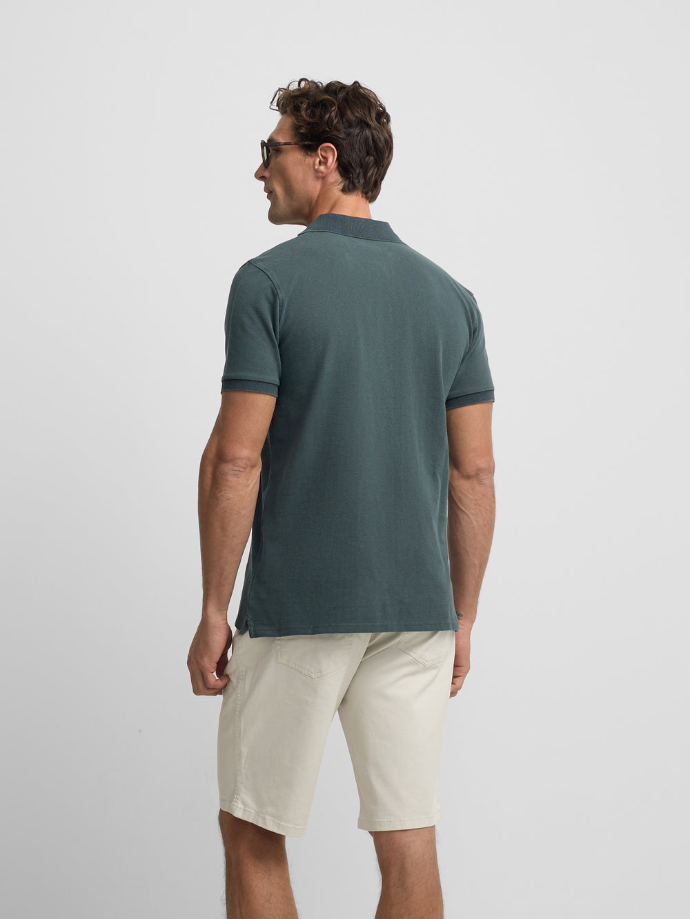 Polo clasico garment dye verde oscuro