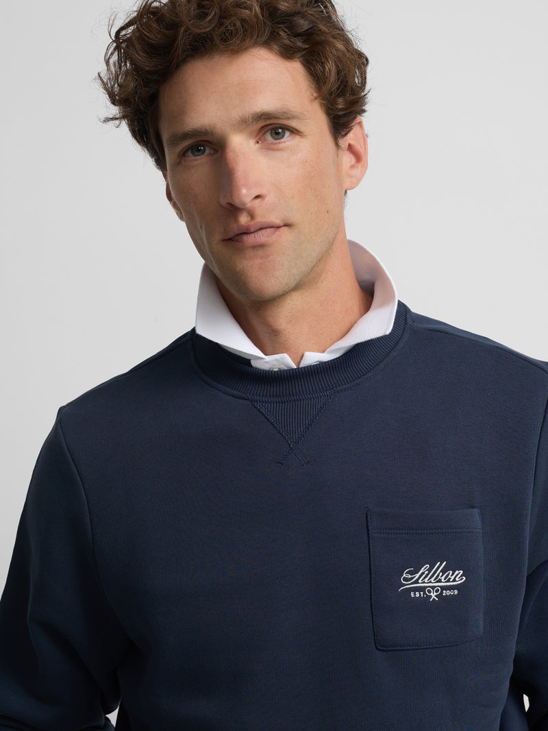 Sweatshirt com bolso bordado azul-marinho