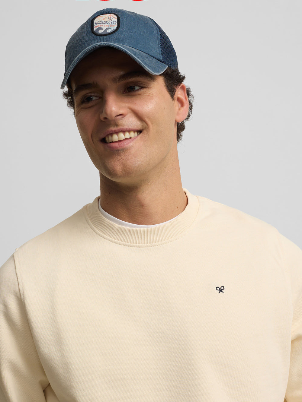 Sudadera slbn bordados crema