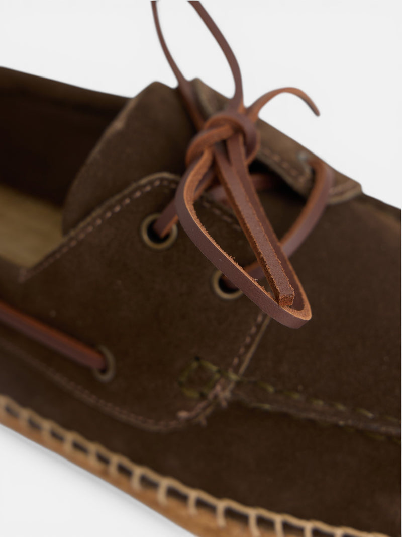 Espadrille couverte nautique en cuir marron