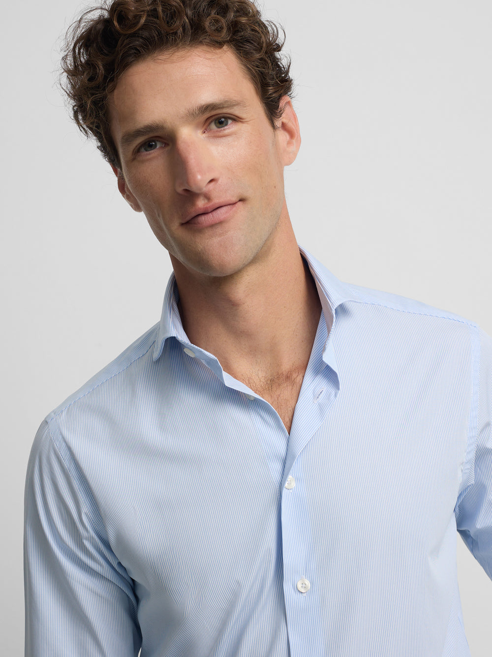 Camisa vestir raya fina azul celeste