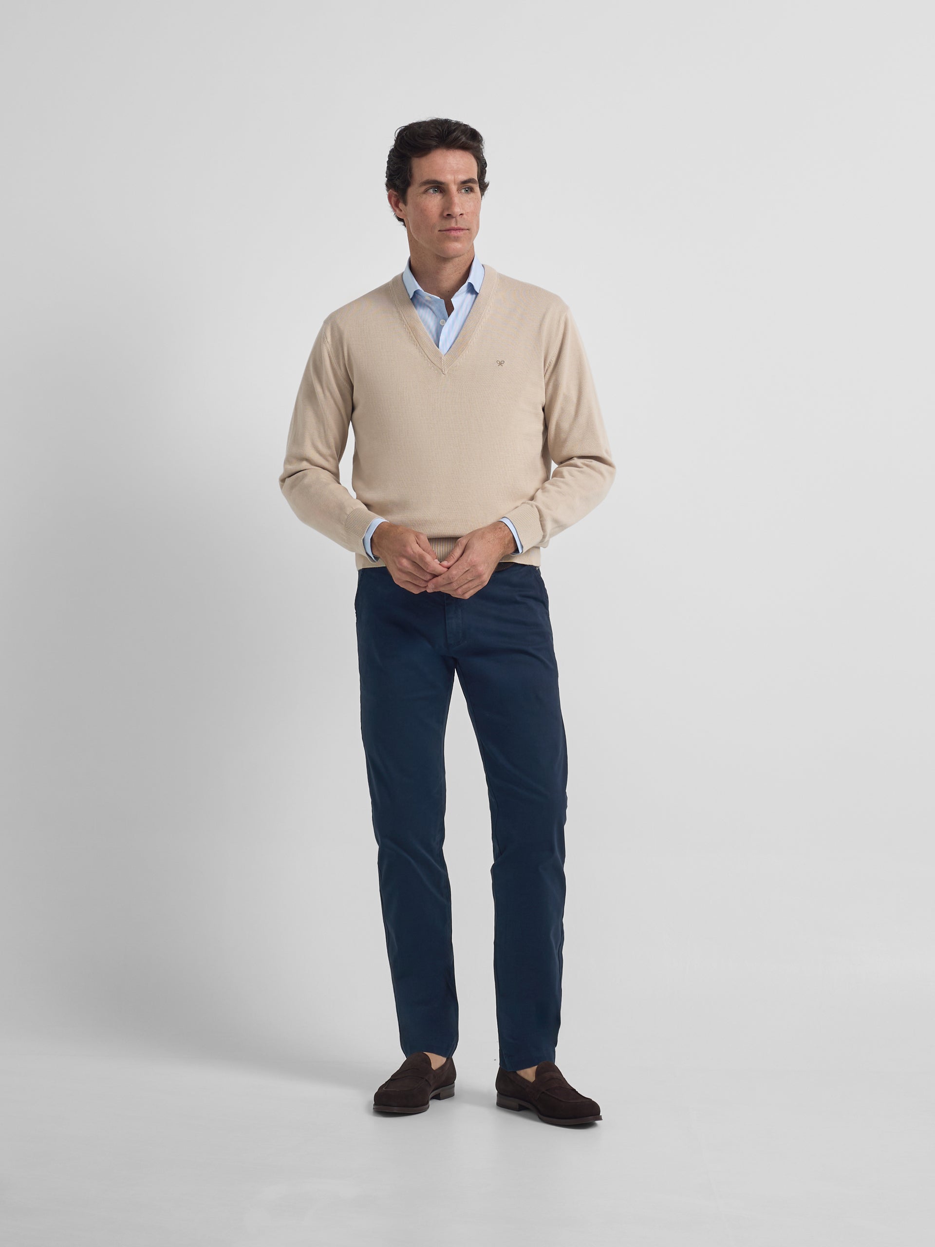 Jersey cuello pico business beige