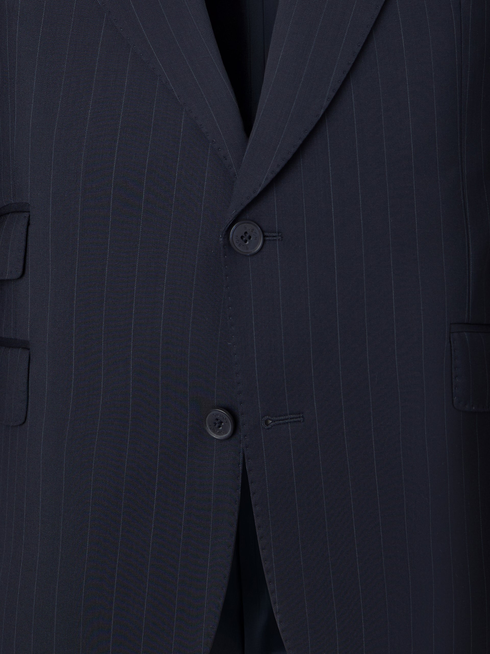 Veste de costume bleu marine à fines rayures