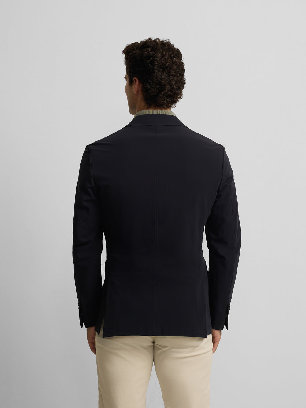 Americana tecnica azul marino