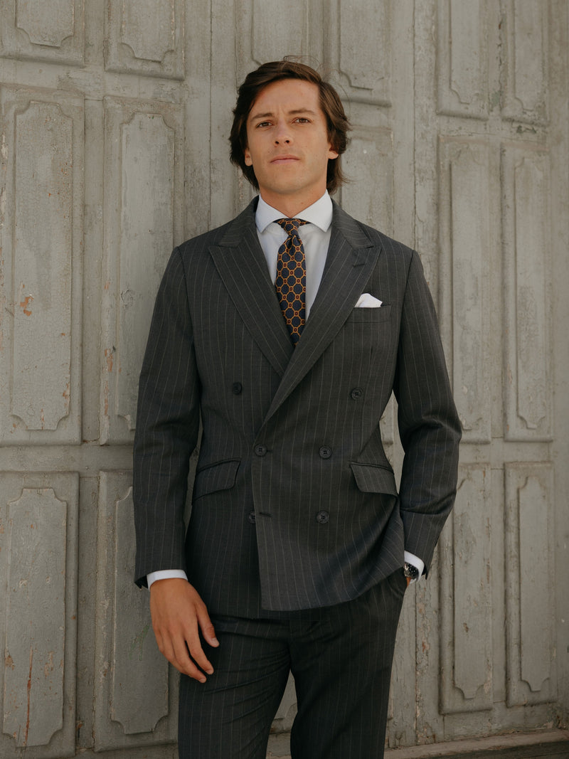 Americana traje cruzado raya diplomatica gris
