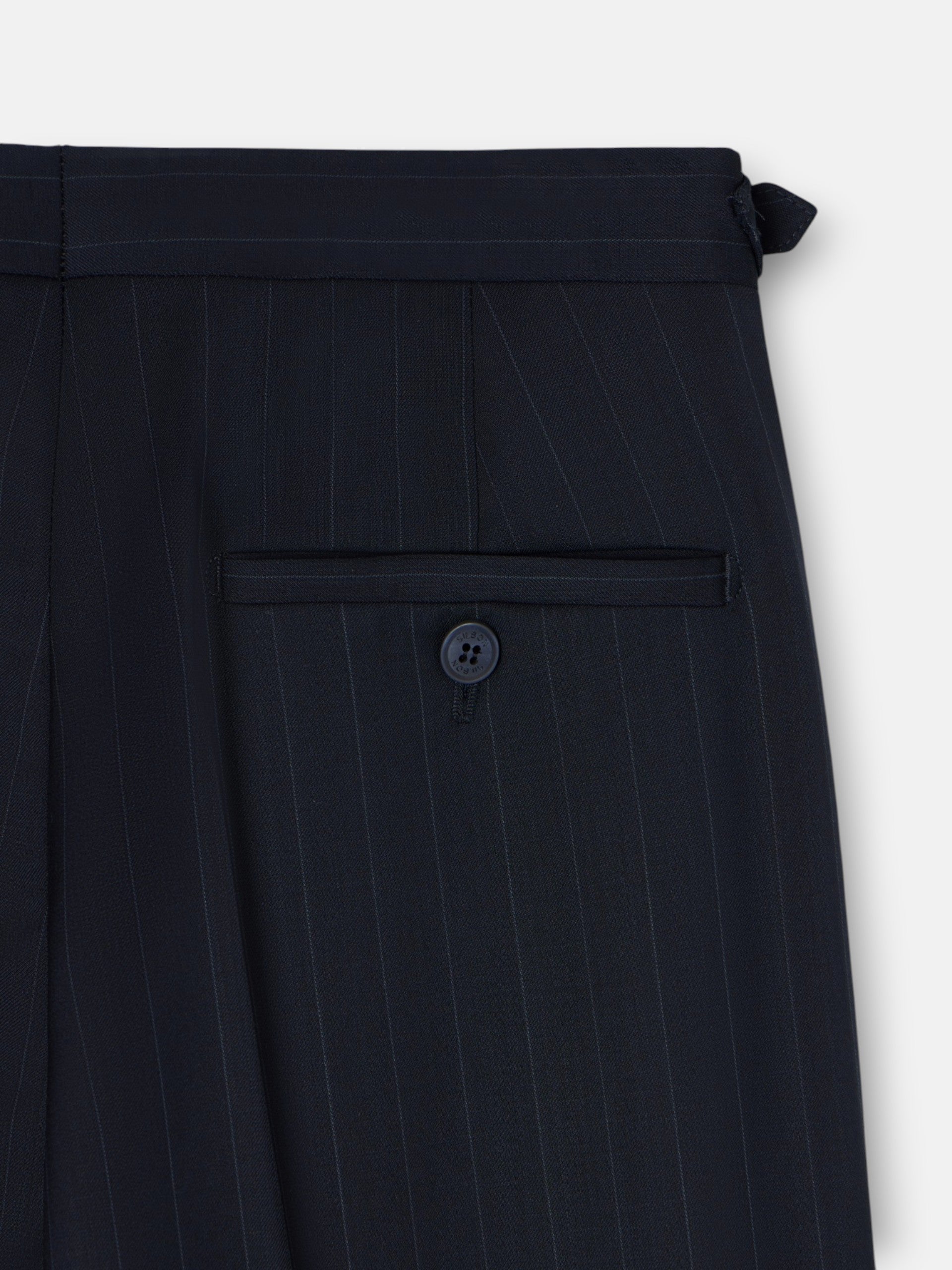Pantalon de costume bleu marine à fines rayures