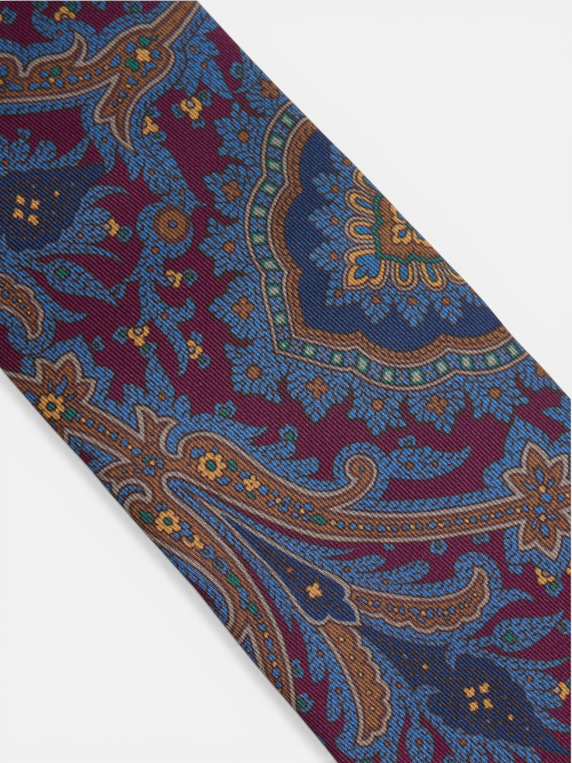 Cravate bordeaux à motifs pasley