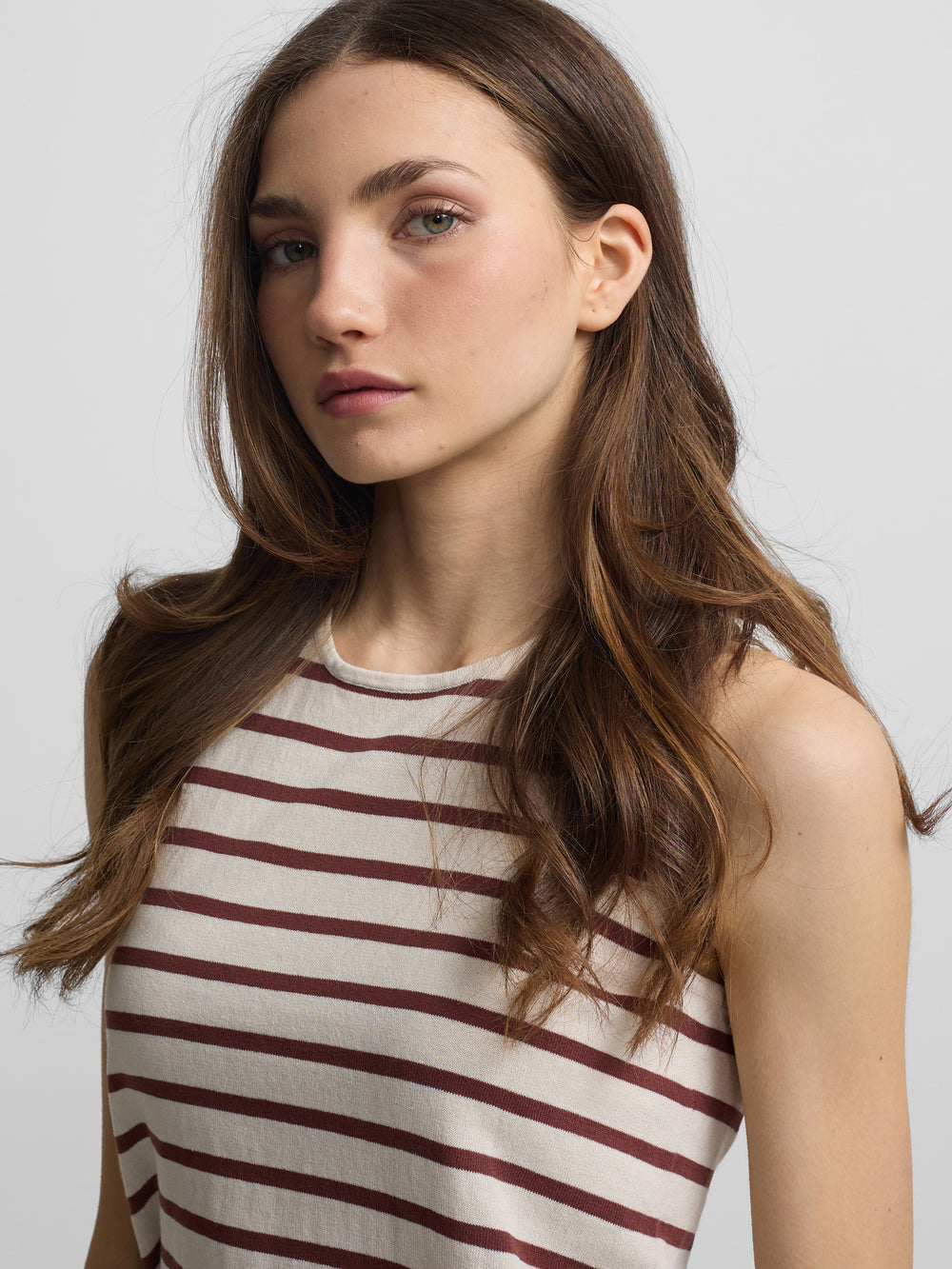 Camiseta punto rayas marrones