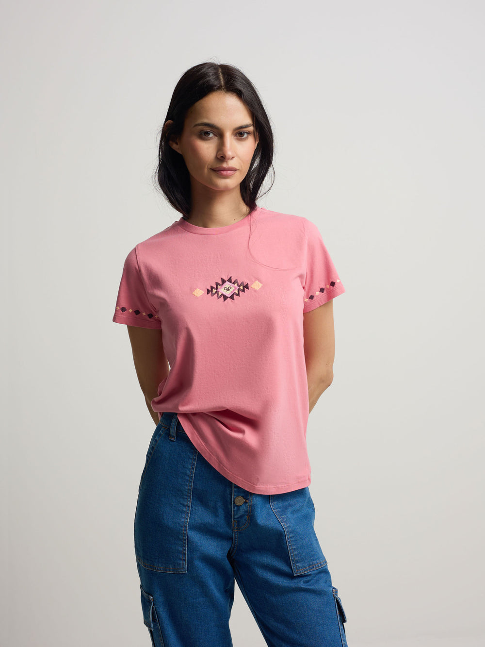 Women's t-shirt with pink ikat embroidery