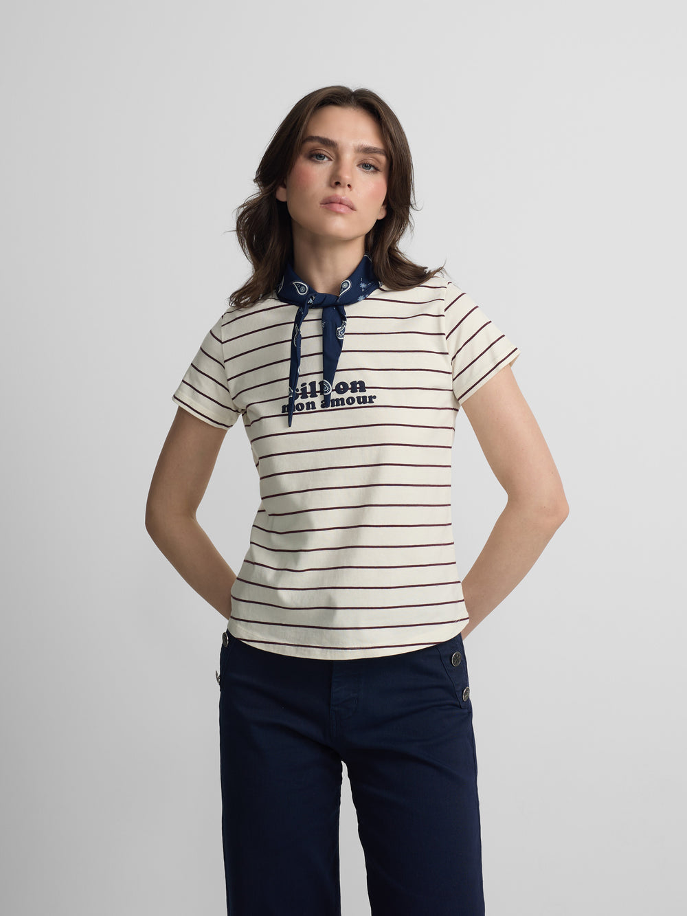 Camiseta woman aplique silbon bandana morada