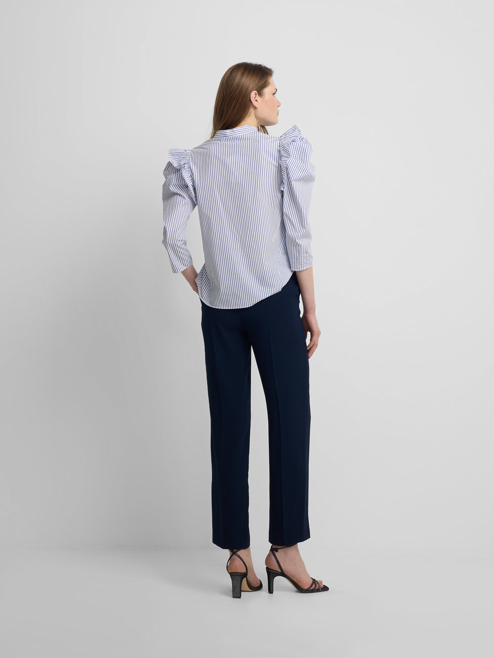 Camisa manga abullonada rayas azules y blancas