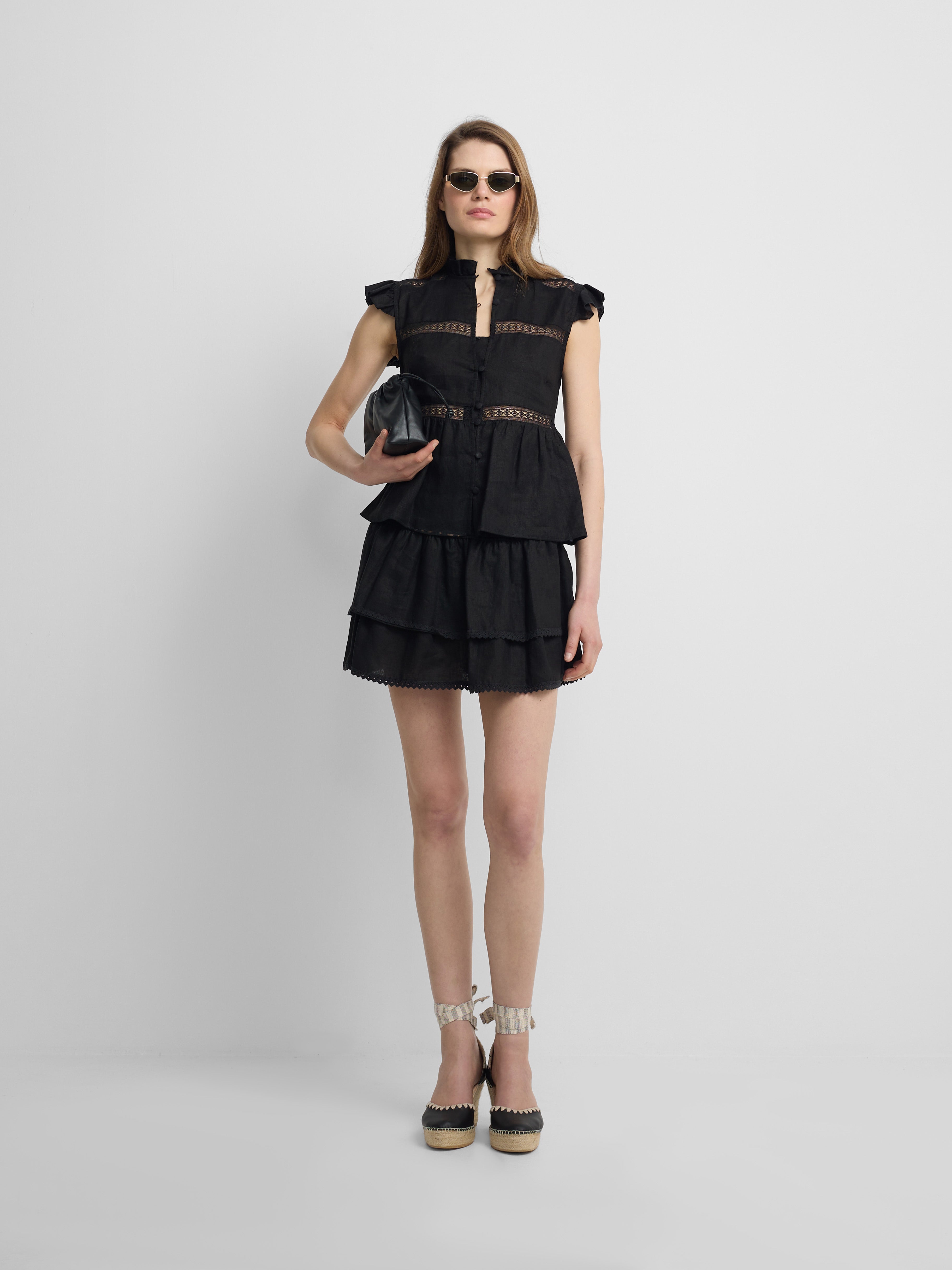 Falda mini lino negra