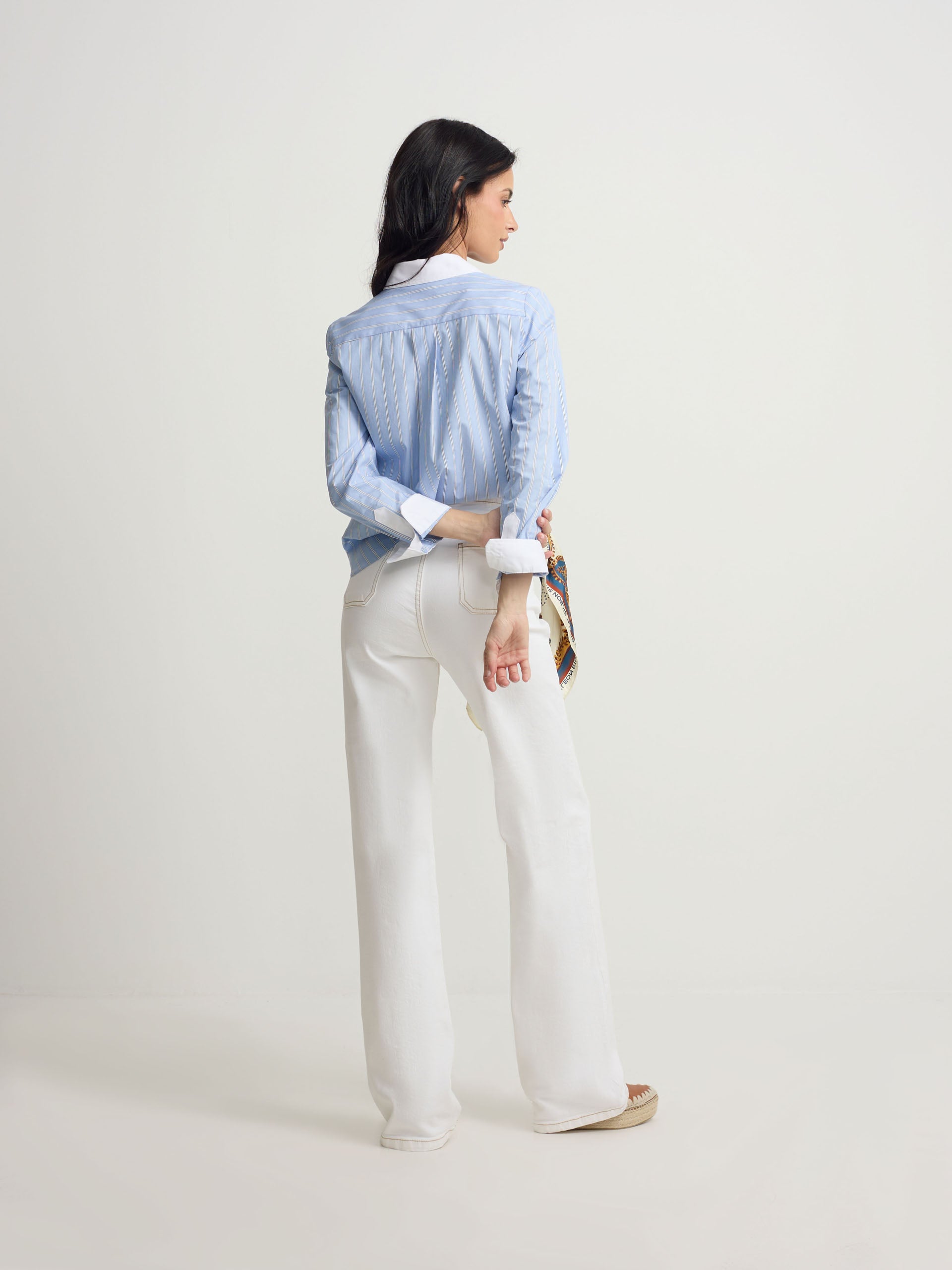 Pantalon denim hebillas blanco