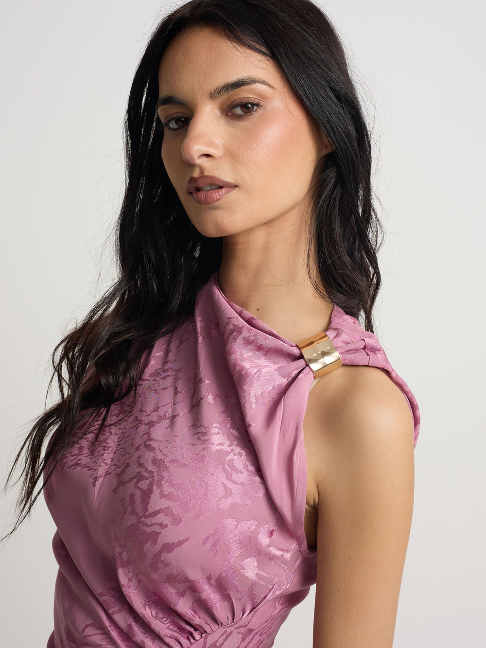 Vestido midi slip jacquard roxo