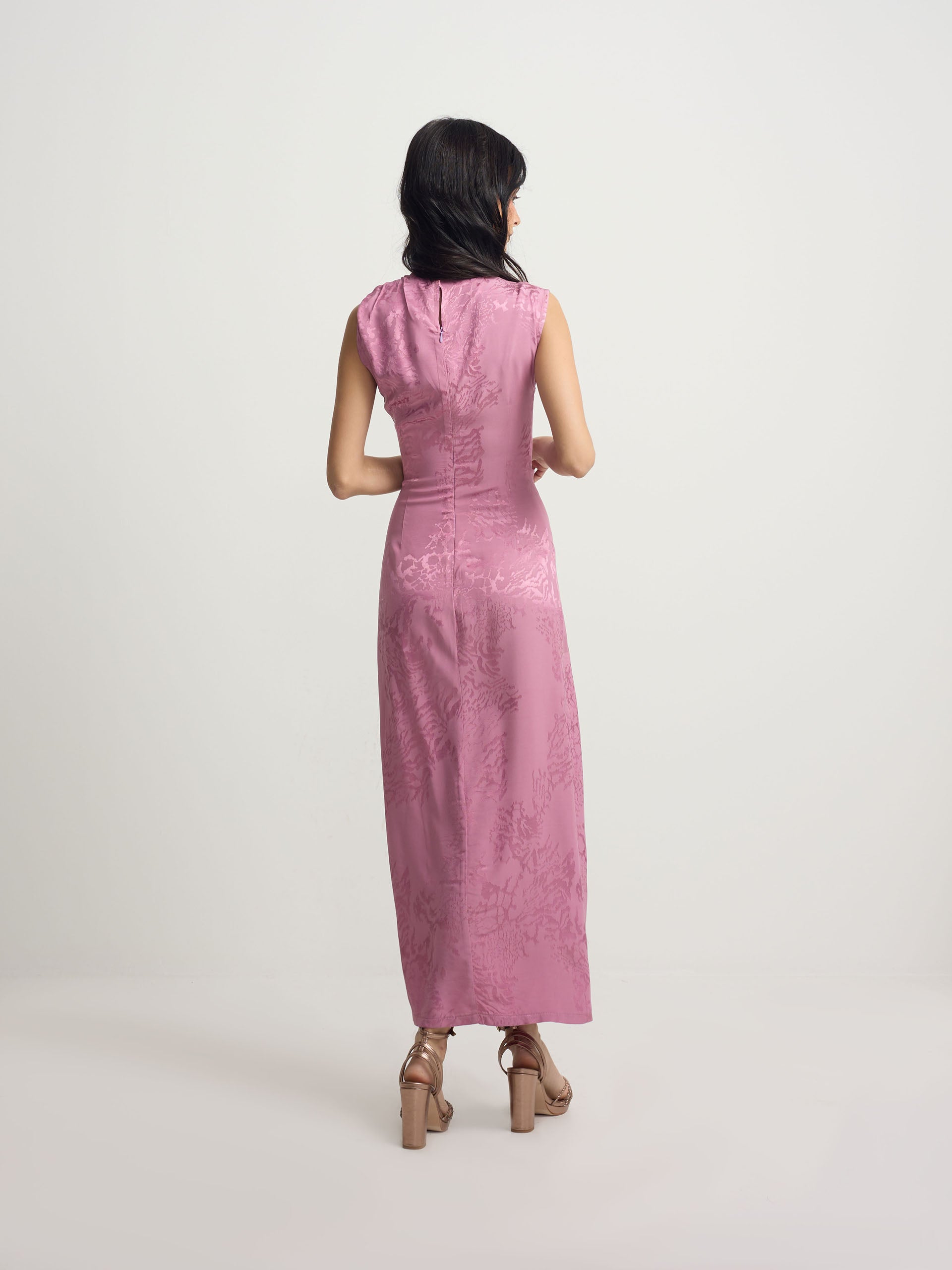 Vestido midi slip jacquard roxo