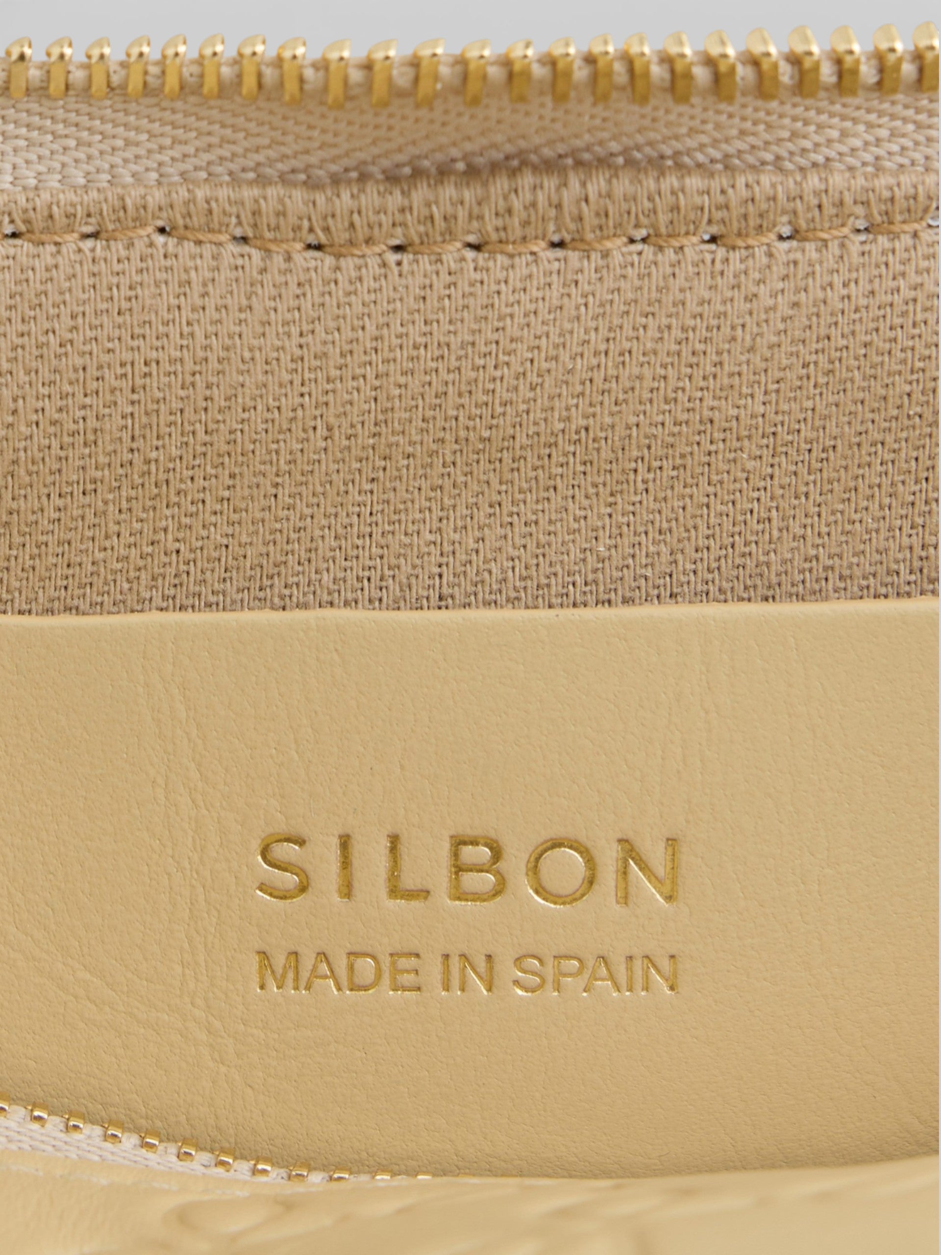 Bolso silbon cadena arena