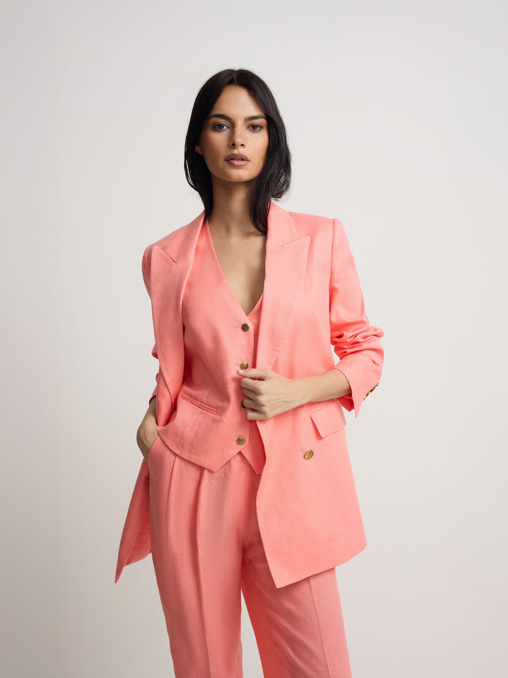 Americana clasica cruzada coral