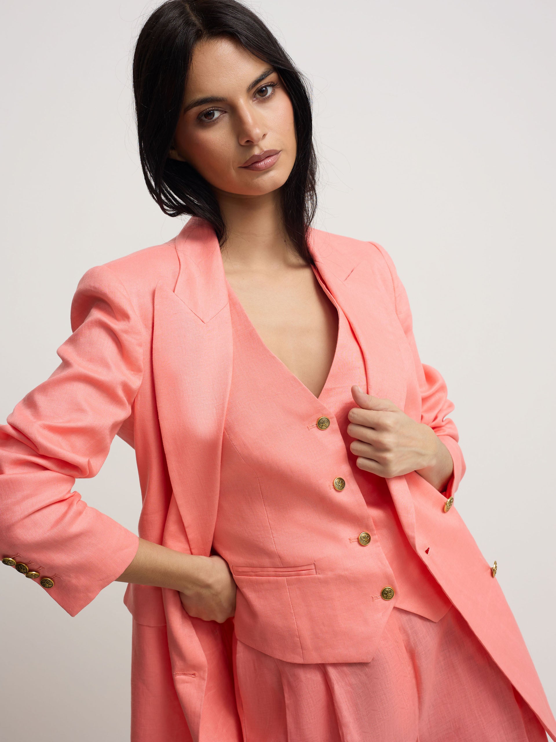 Americana clasica cruzada coral