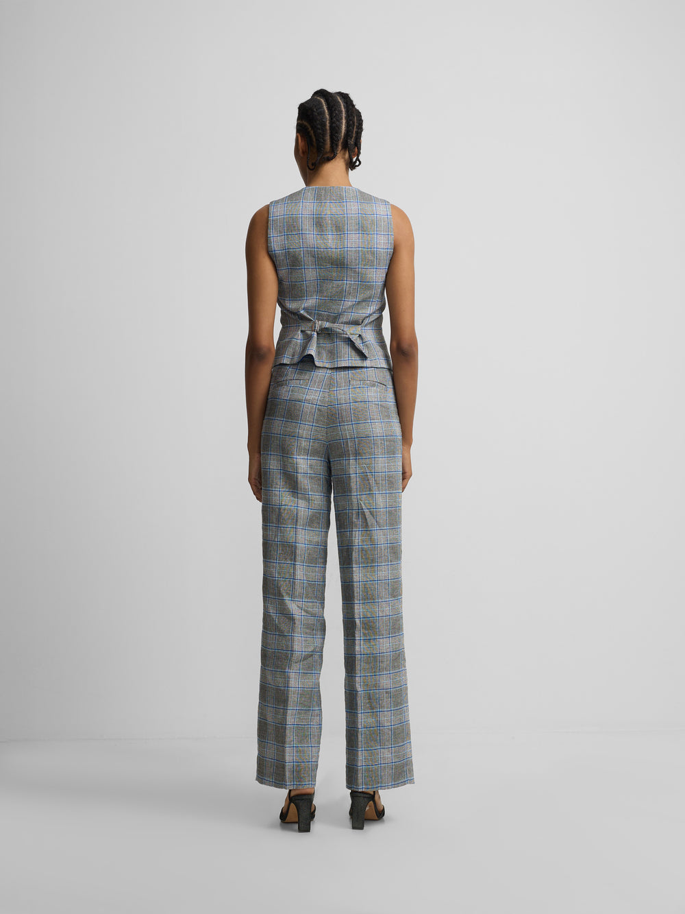 Colete clássico aos quadrados azul-marinho