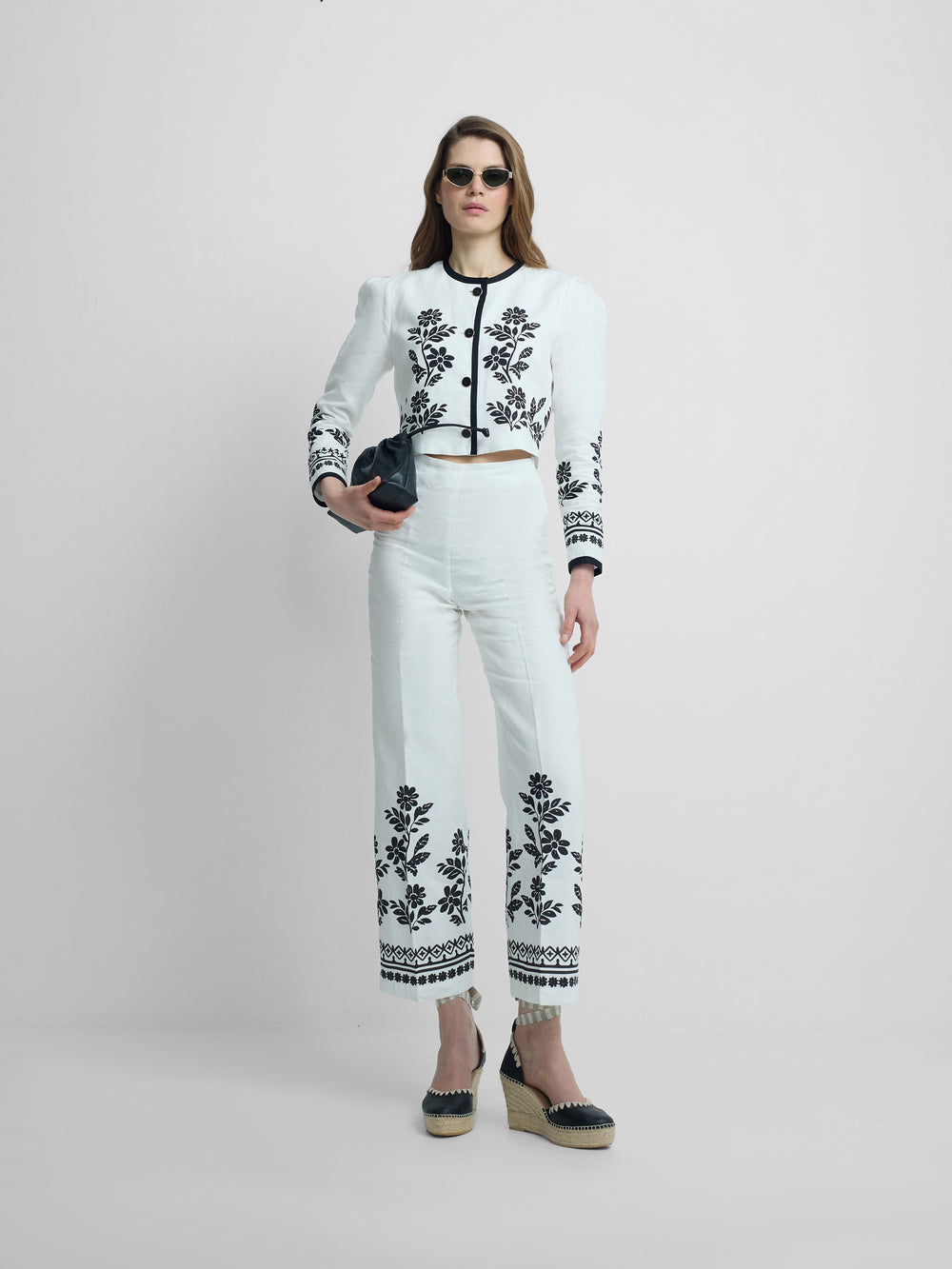 Pantalon estampado flores blanca