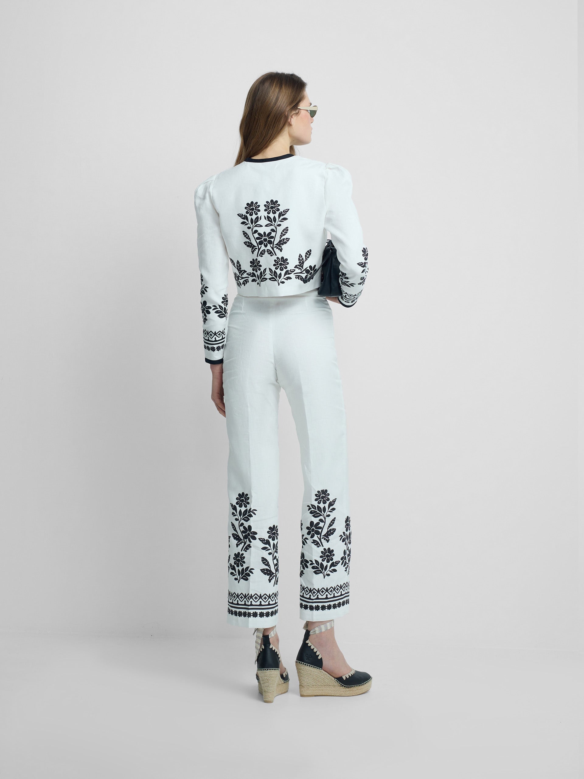 Pantalon estampado flores blanca