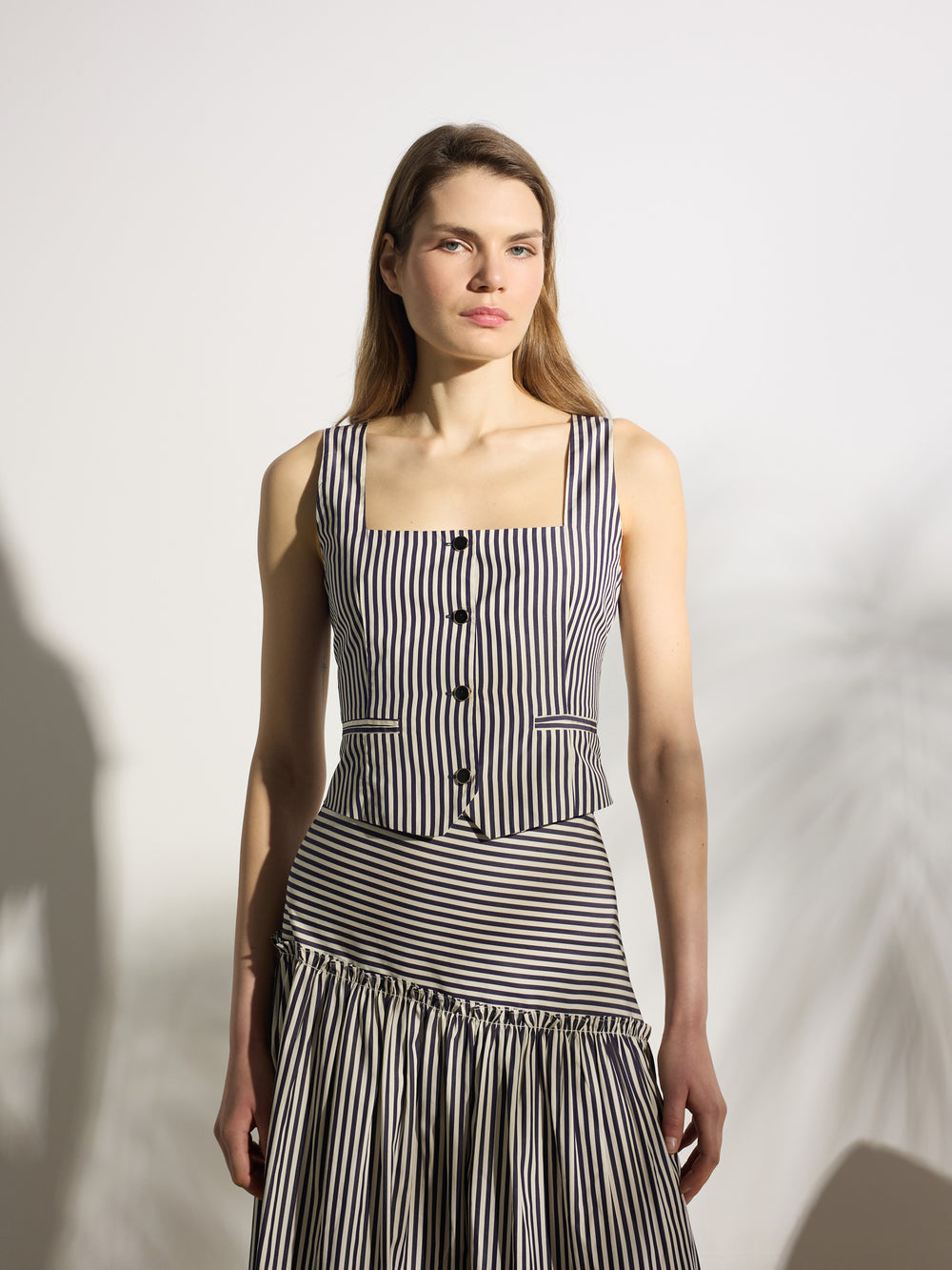 Chaleco unique rayas azul marino y blanco