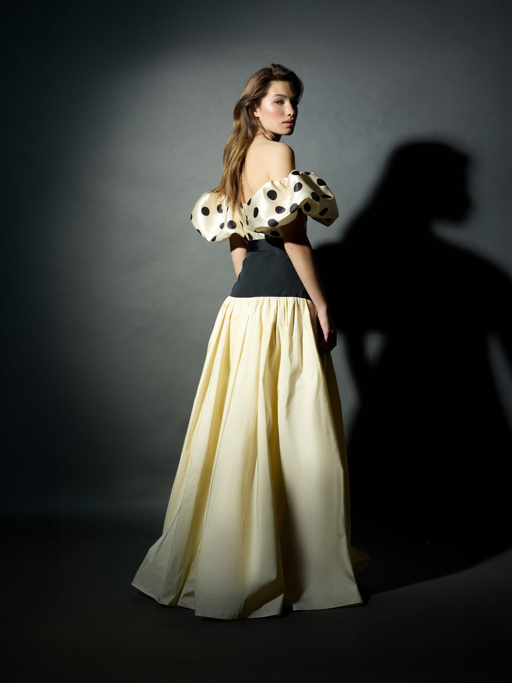 Falda CaprilexSilbon tafeta vainilla y negro