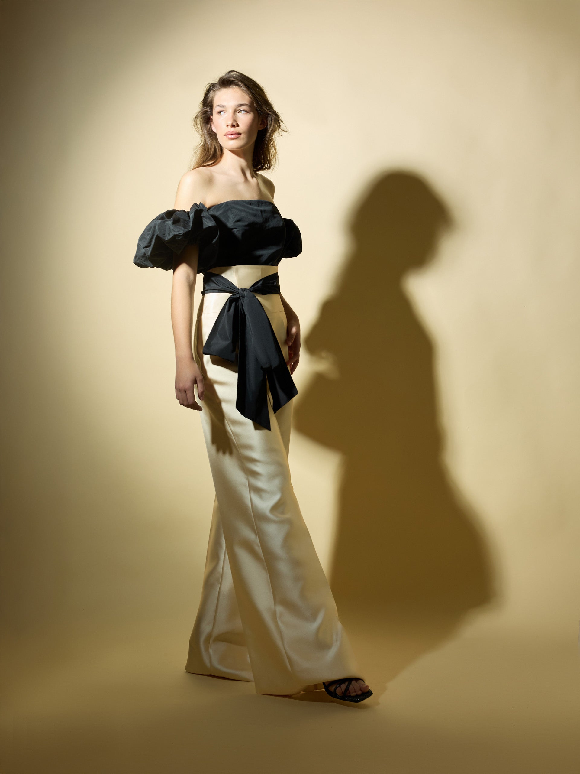 Pantalon CaprilexSilbon mikado vanille et noir