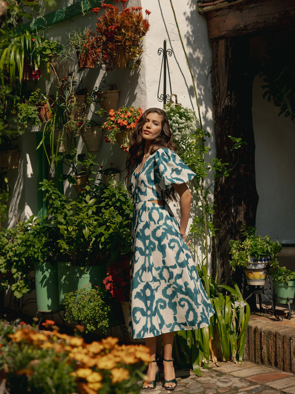 Vestido event collection cut out estampado verde