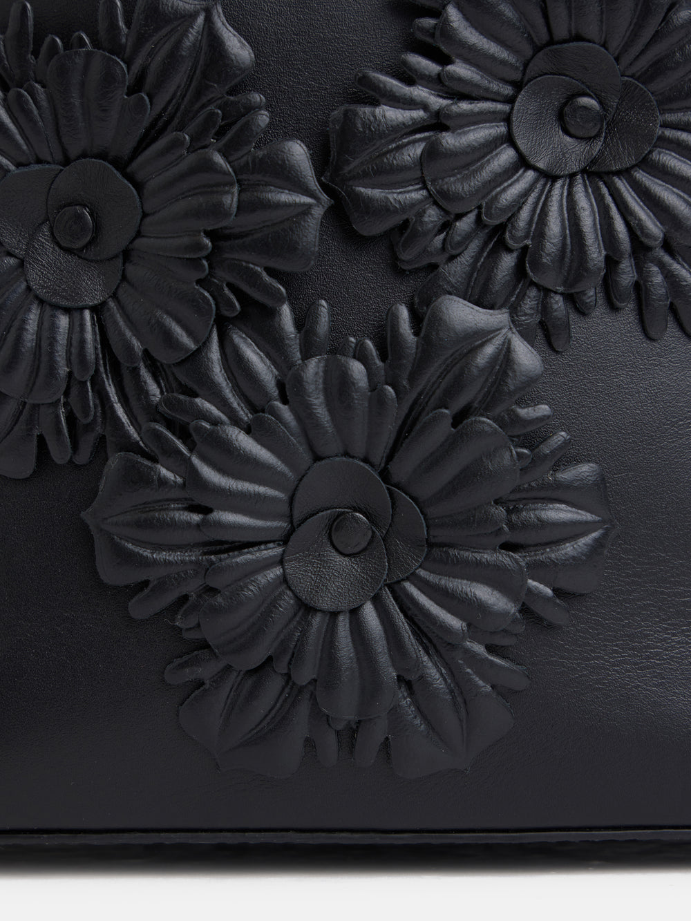 Bolso velada napa asas negro