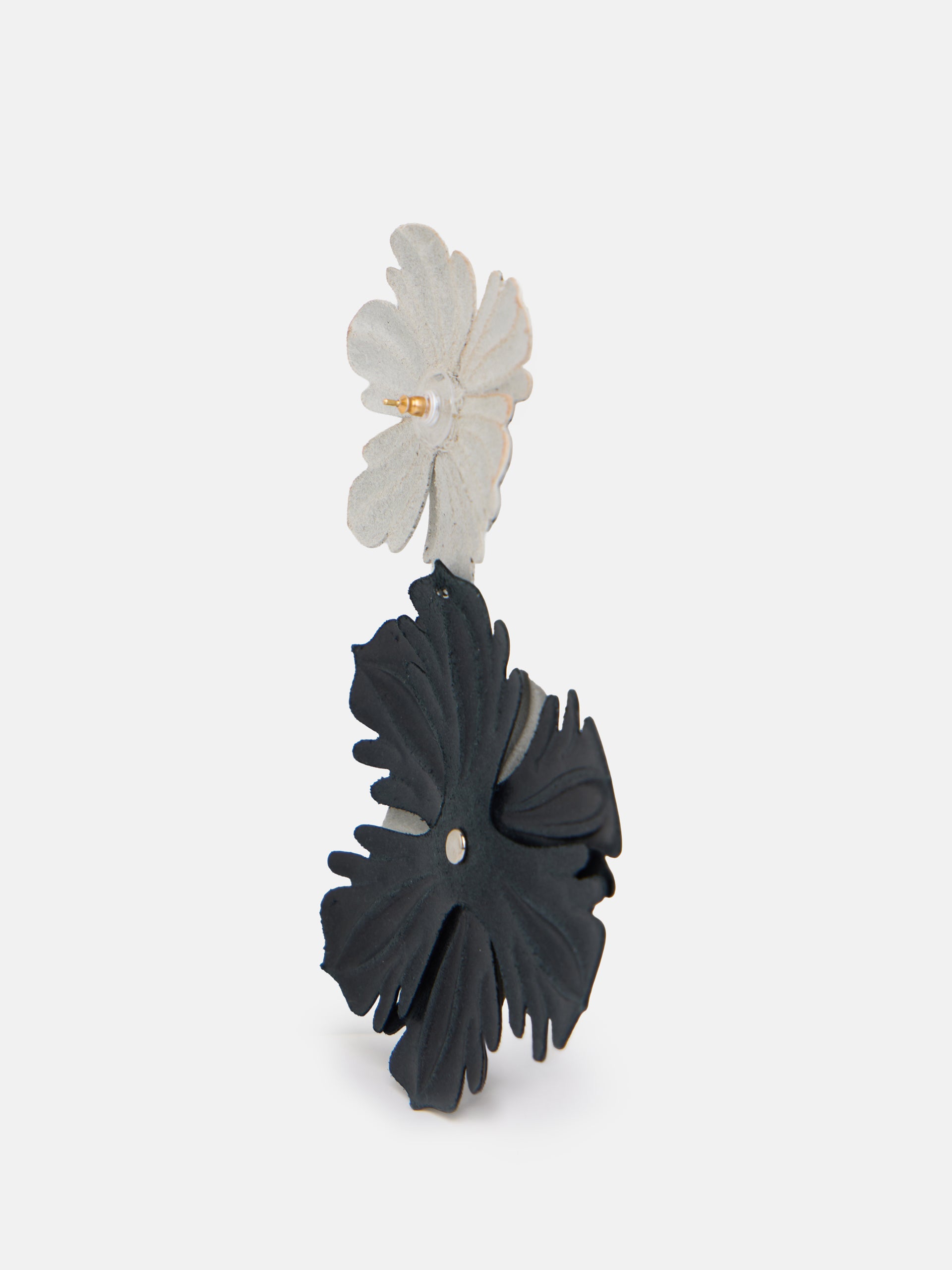 Pendiente largo velada flor napa bicolor