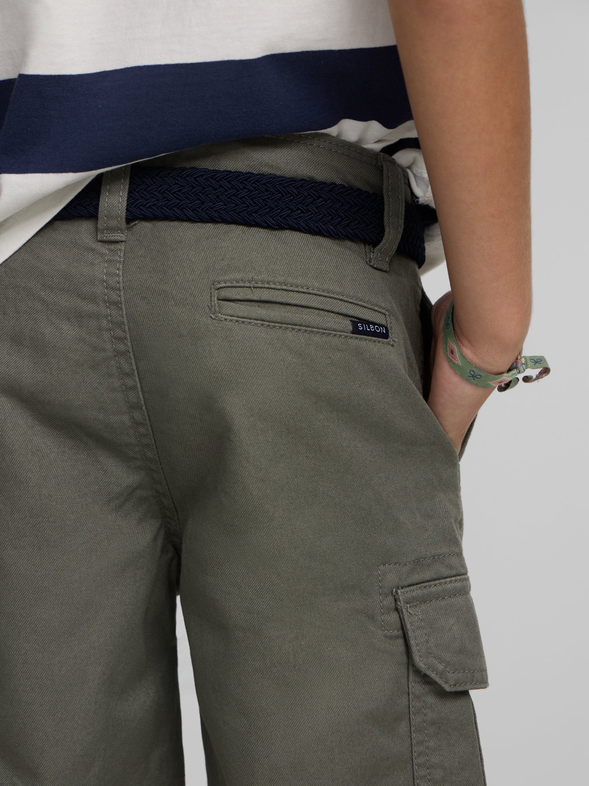 Green kids' cargo Bermuda shorts