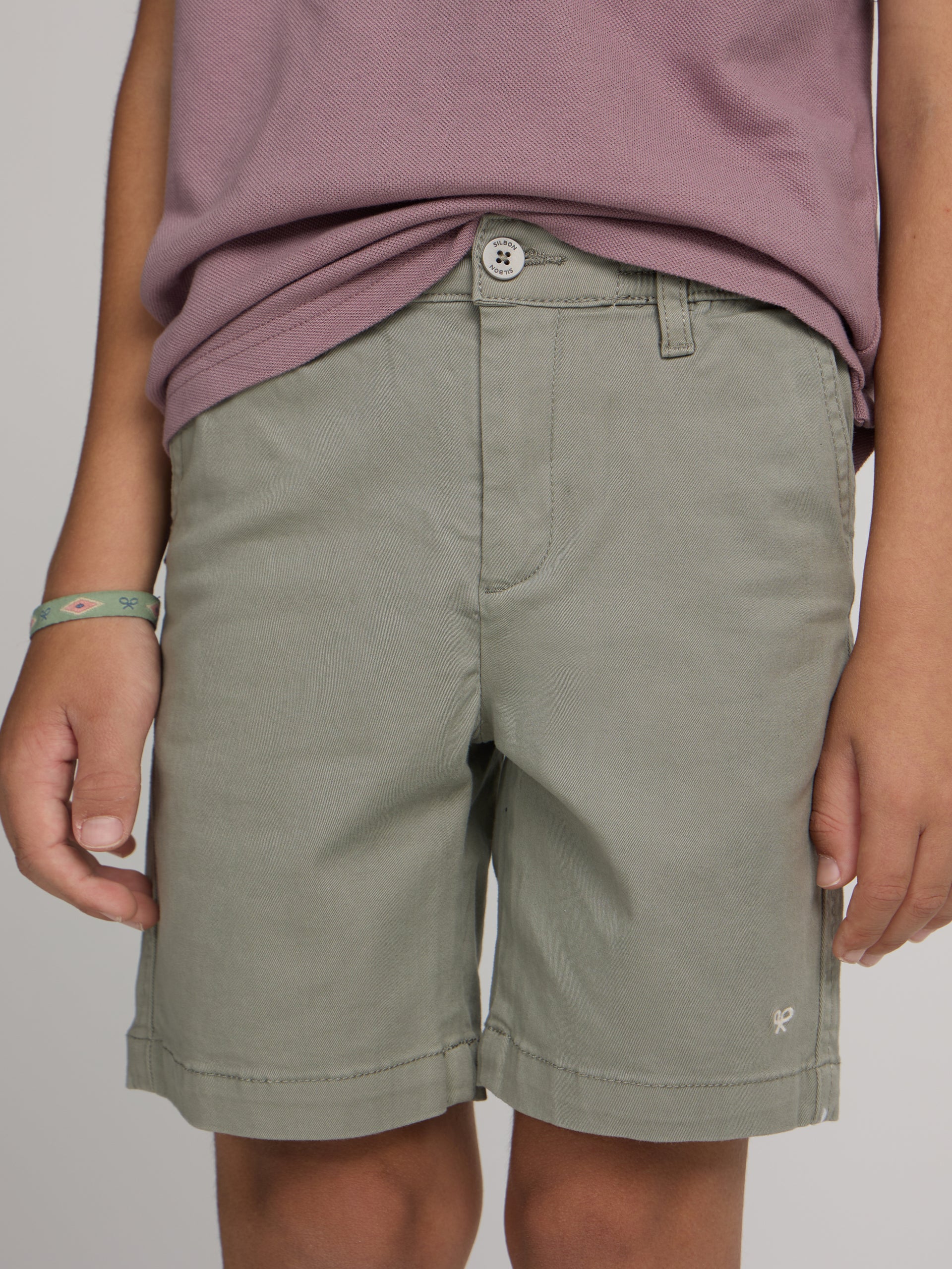 Bermuda sport verte pour enfants
