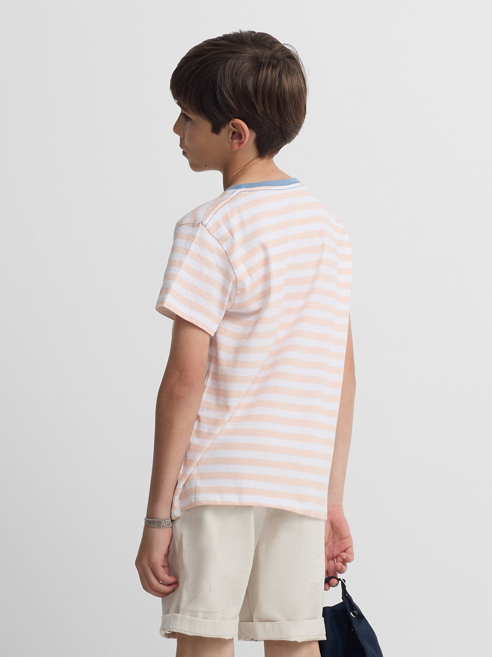 Camiseta kids ribete rayas finas coral