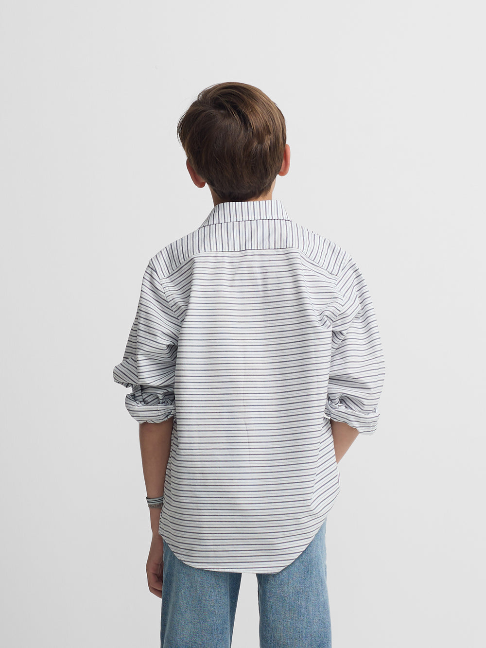 Chemise de sport enfant Oxford bleu marine à rayures crème