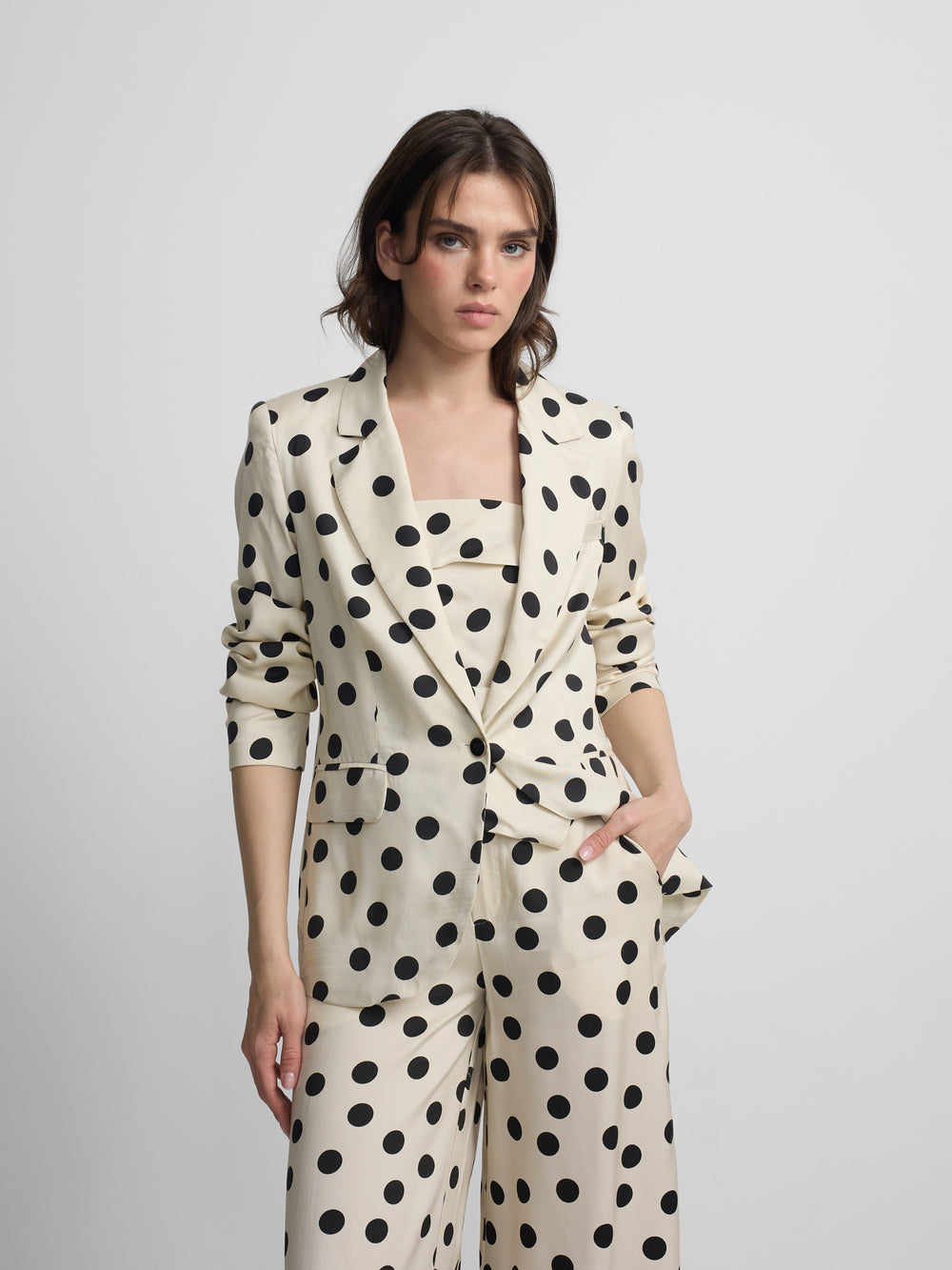 Black polka dot lapel blazer