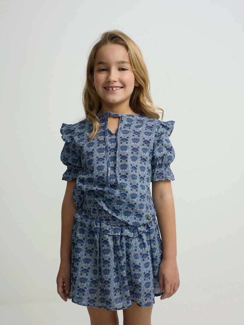 Blusa de menina de manga curta estampada azul