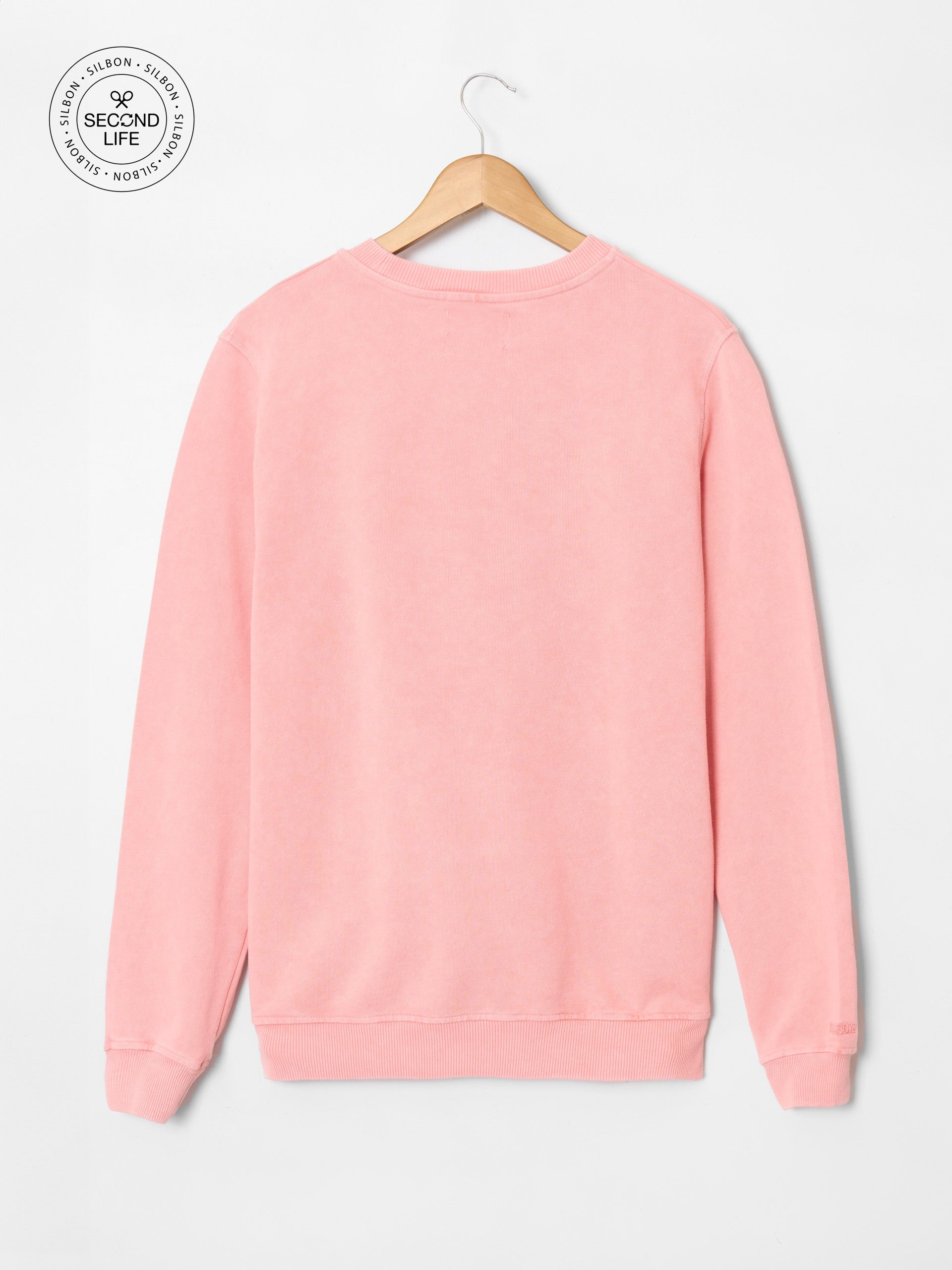Sweatshirt second life