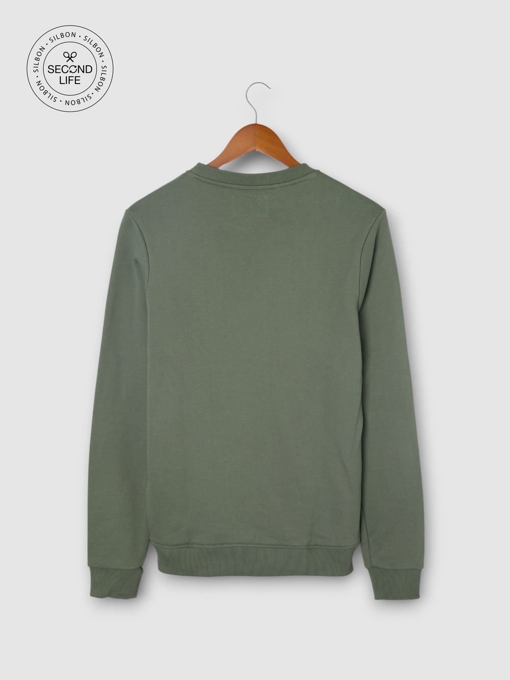 Sweatshirt second life