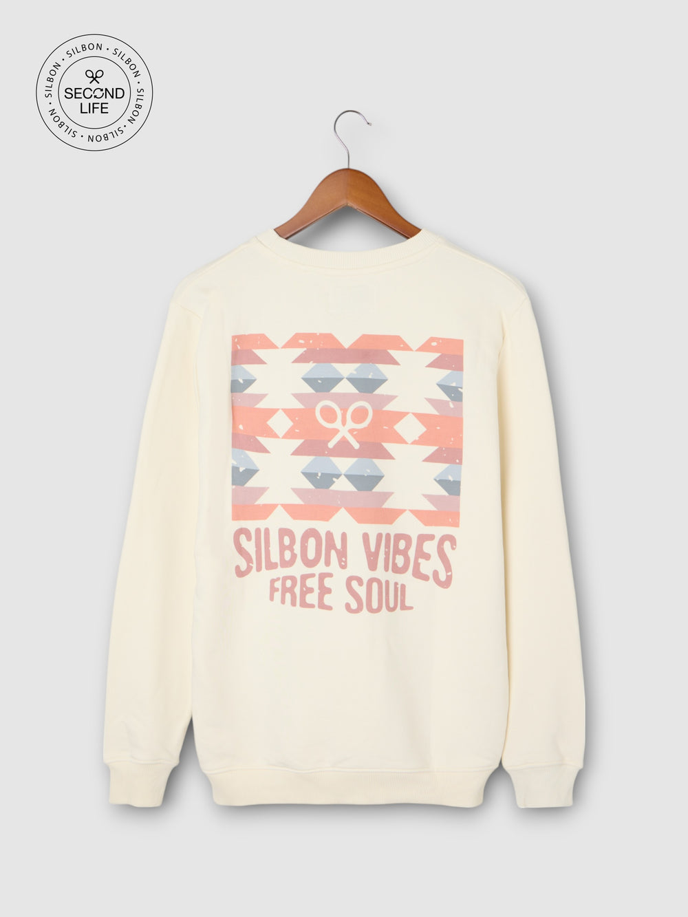 Sweatshirt second life