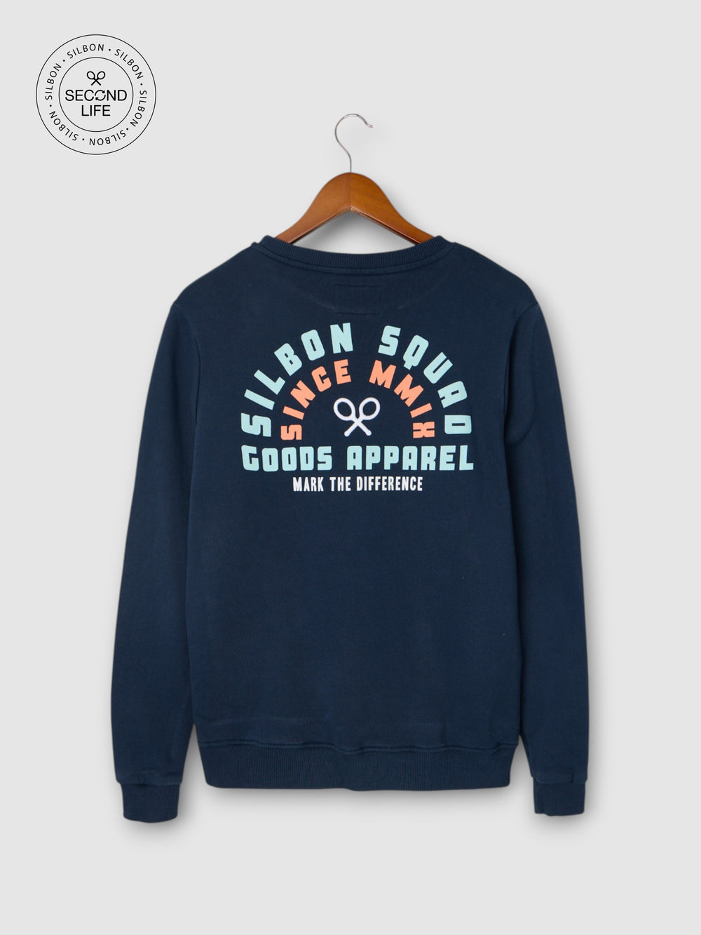 Sweatshirt second life