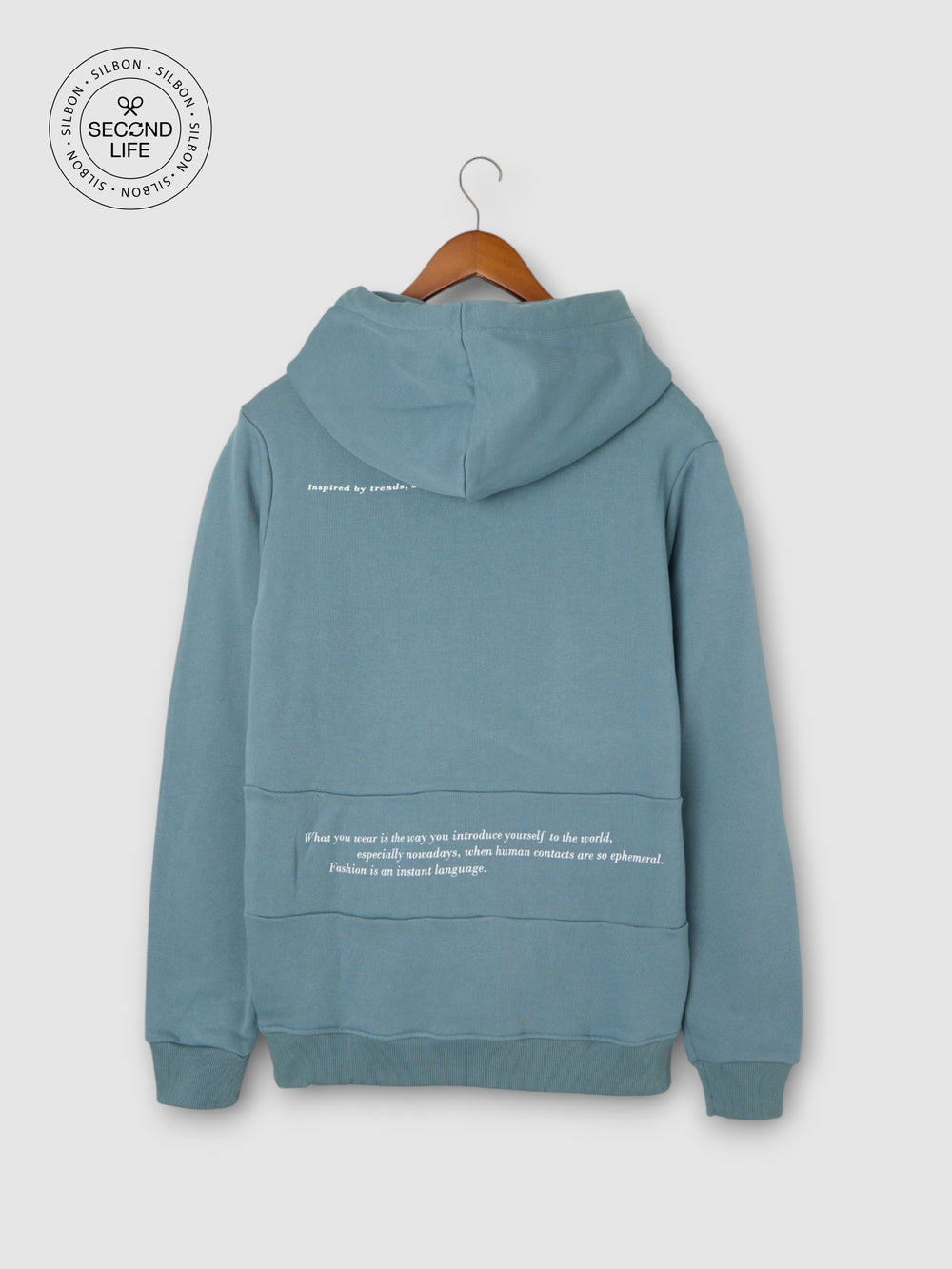 Sweatshirt second life