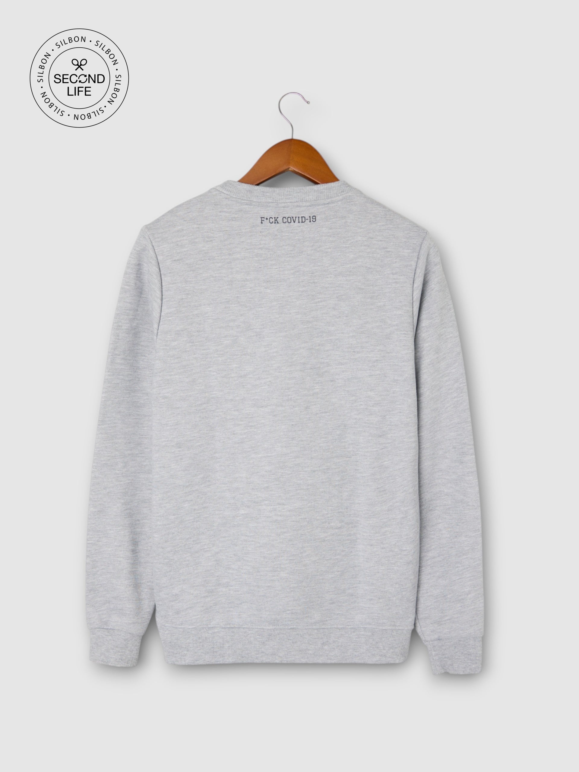 Sweatshirt second life