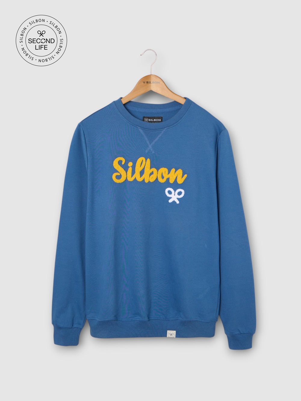 Sweatshirt second life