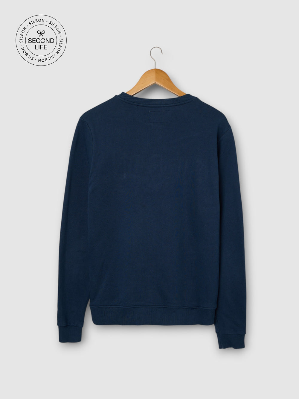 Sweatshirt second life