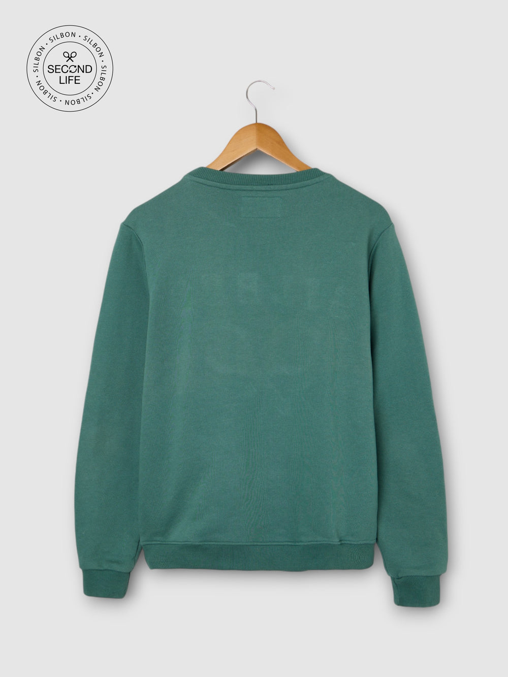 Sweatshirt second life