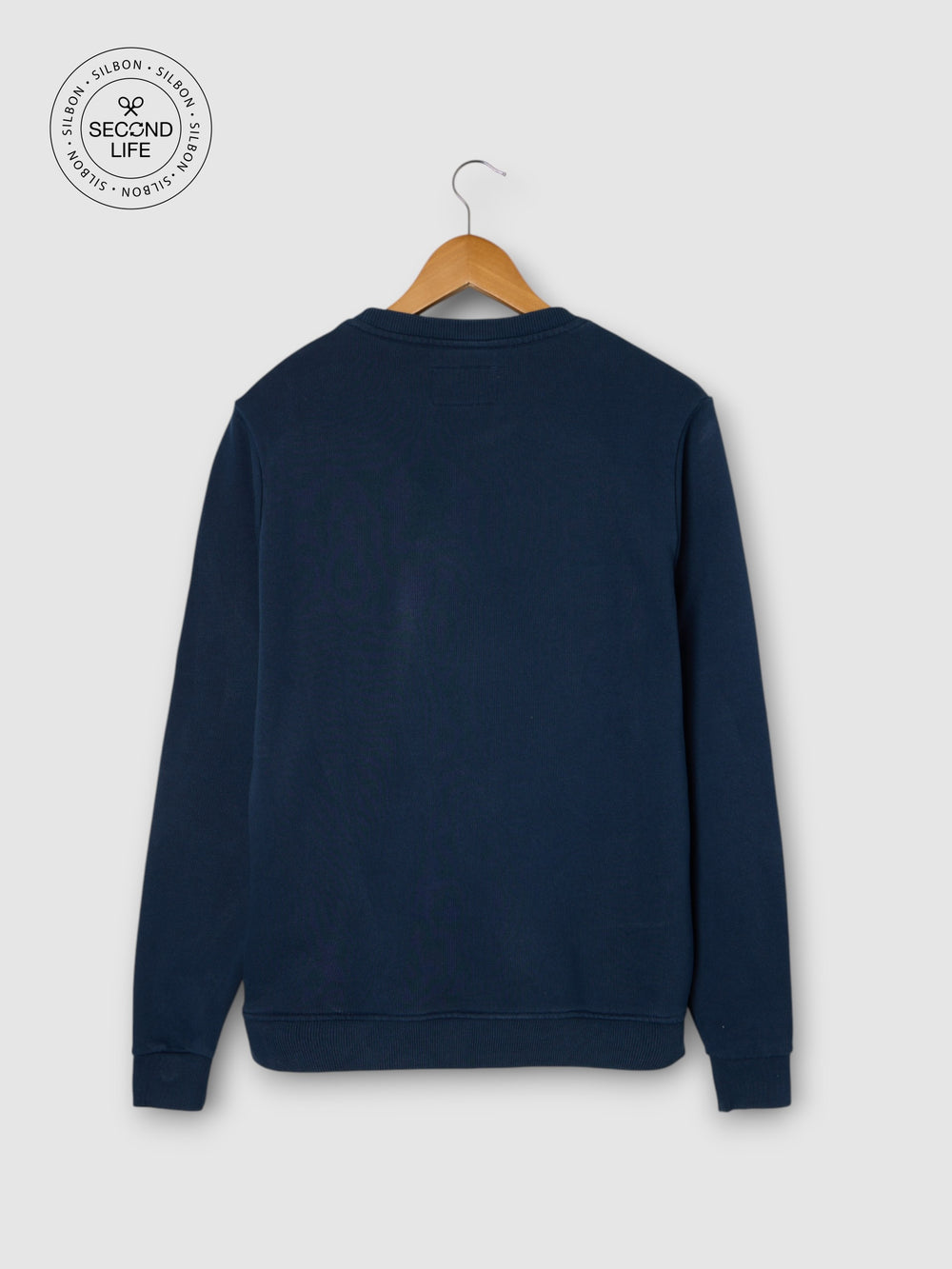 Sweatshirt second life