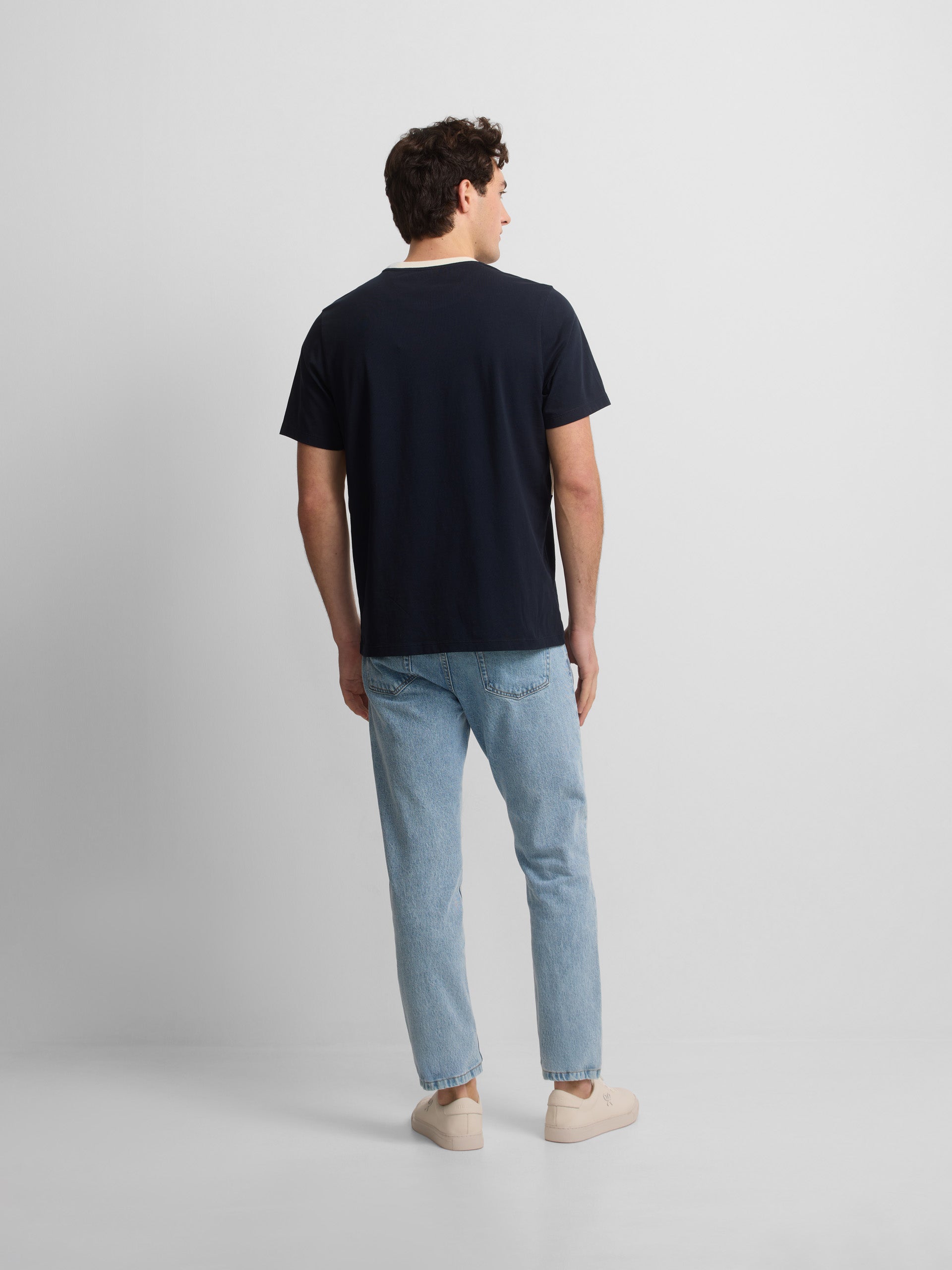 T-shirt de croisière à rayures horizontales bleu marine