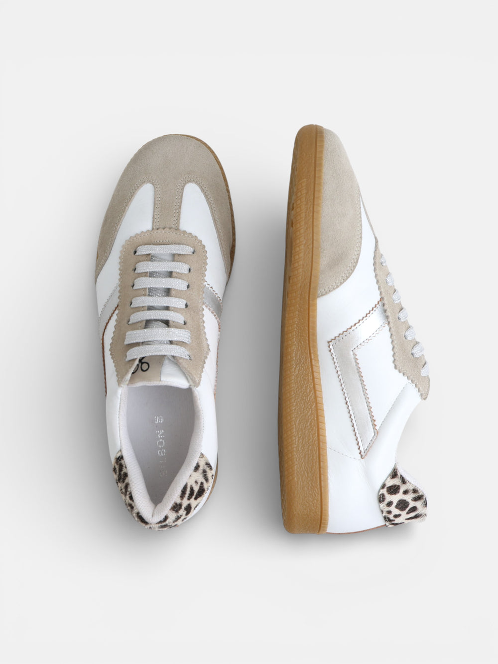 Sapatilha em pele com estampado animal branca